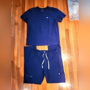 Figs Navy Scrubs Size Large
